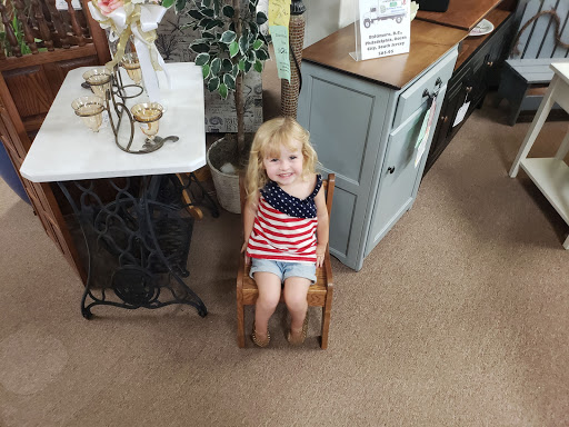 Unfinished Furniture Store «Chestertown Antique & Furniture», reviews and photos, 6612 Church Hill Rd, Chestertown, MD 21620, USA