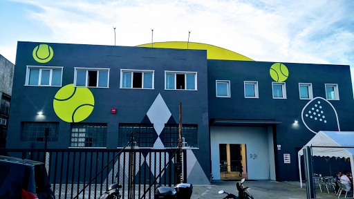 Game Pàdel Indoor en Santa Coloma de Cervelló, Barcelona