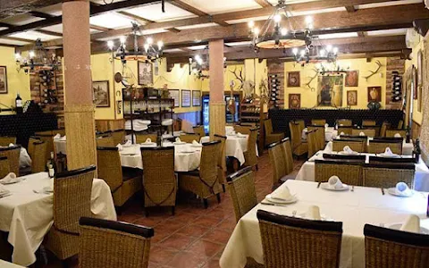 Venta López Restaurante Asador image