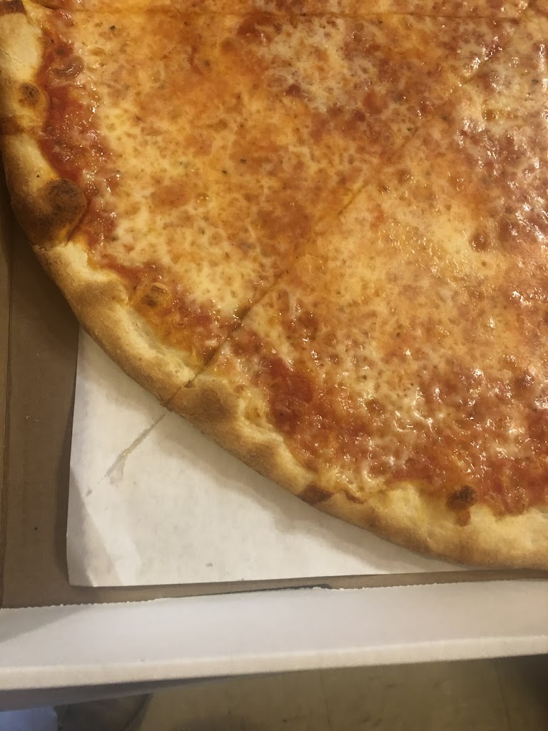 Amore Pizzería 18045