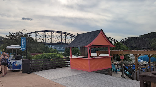 Water Park «Sandcastle Water Park», reviews and photos, 1000 Sandcastle Dr, Pittsburgh, PA 15120, USA