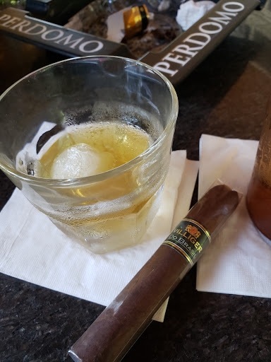 Bar «Smoke on the Water», reviews and photos, 1630 Bell Tower Ln, Weston, FL 33326, USA