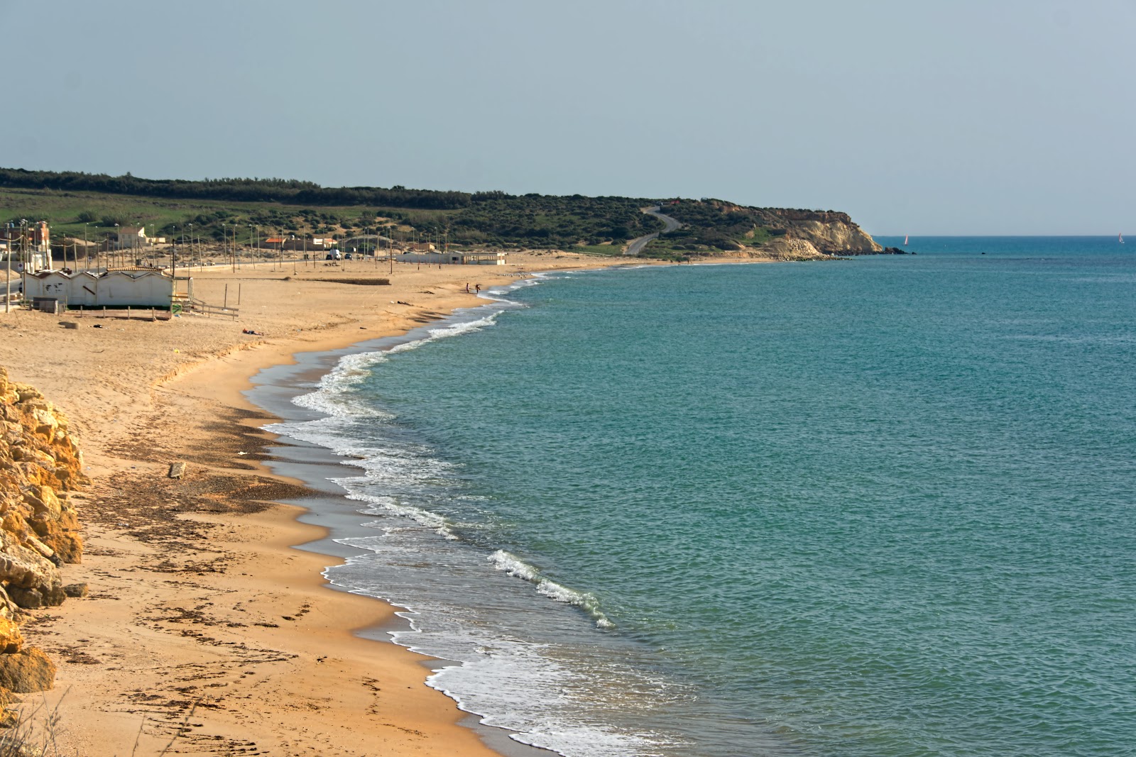 Foto de Spiaggia di Kamarina II - bom local amigável para animais de estimação para férias