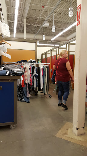 Clothing Store «Old Navy», reviews and photos, 22509 TX-249, Tomball, TX 77375, USA