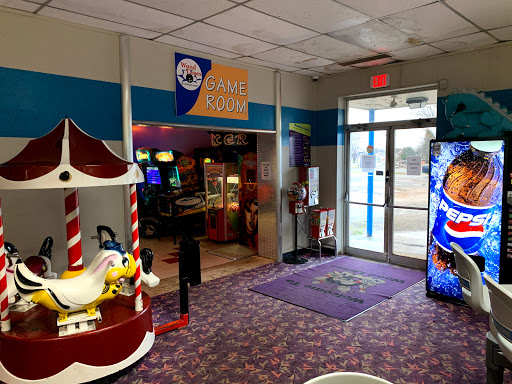 Bowling Alley «Wood Lanes», reviews and photos, 1173 US-40, Pilesgrove, NJ 08098, USA