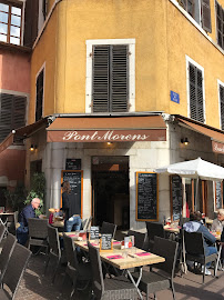 Atmosphère du Restaurant Bar Café du Pont Morens à Annecy - n°3