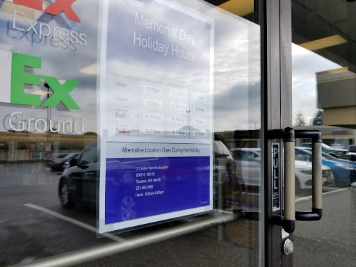Print Shop «FedEx Office Print & Ship Center», reviews and photos, 3815 S Steele St, Tacoma, WA 98409, USA
