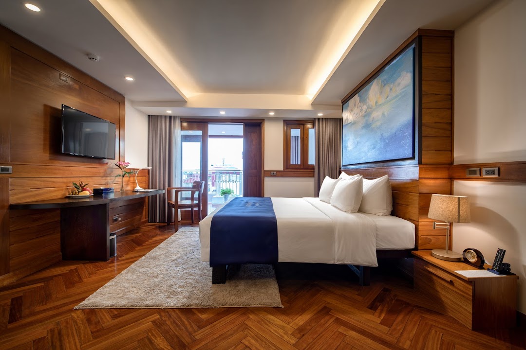 Hai Bay Hotel