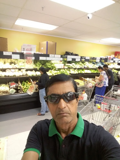 Indian Grocery Store «India Cash And Carry», reviews and photos, 1138 S De Anza Blvd, San Jose, CA 95129, USA
