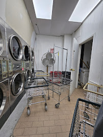 ALL FRESH LAUNDRY & CLEANERS - Photo 5 - Car repair in New York, NY, Manhattan