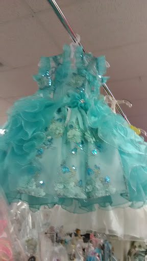 Fabric Store «Vina Fabrics & Bridal», reviews and photos, 8001 New Hampshire Ave #11, Hyattsville, MD 20783, USA