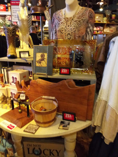 American Restaurant «Cracker Barrel Old Country Store», reviews and photos, 350 S Mt Juliet Rd, Mt Juliet, TN 37122, USA