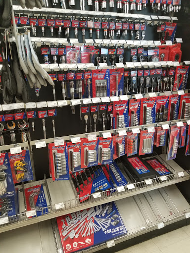 Auto Parts Store «AutoZone», reviews and photos, 2850 28th St SE, Kentwood, MI 49512, USA