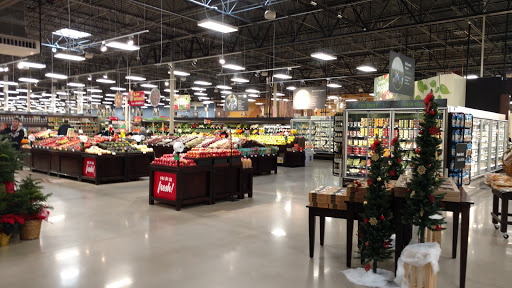 Grocery Store «Kroger», reviews and photos, 1735 N Memorial Dr, Lancaster, OH 43130, USA