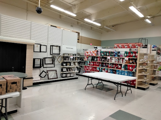 Fabric Store «Jo-Ann Fabrics and Crafts», reviews and photos, 4470 Ontario Mills Pkwy, Ontario, CA 91764, USA