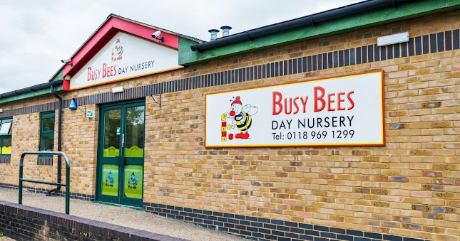 Comments and reviews of Busy Bees in Reading Woodley