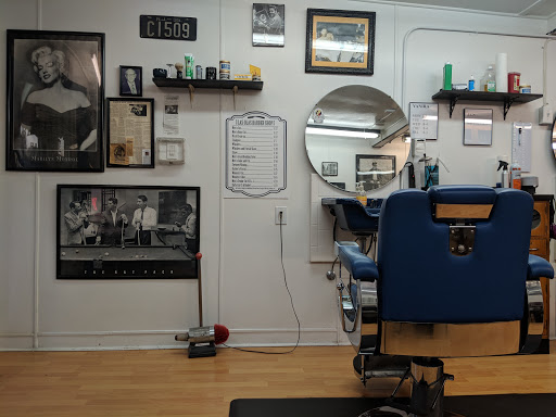 Barber Shop «Las Olas Barber Shop», reviews and photos, 1400 E Las Olas Blvd, Fort Lauderdale, FL 33301, USA