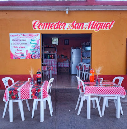 Comedor San Miguel - Entre calle narciso rivera y calle rodeo Interior del mercado 25 de julio, 75895 Acatepec, Pue., Mexico
