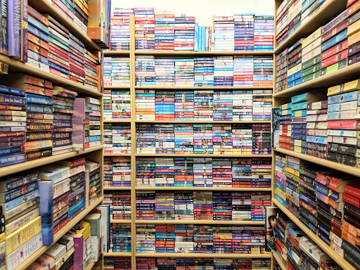 Used Book Store «Book Niche», reviews and photos, 15075 E Mississippi Ave, Aurora, CO 80012, USA