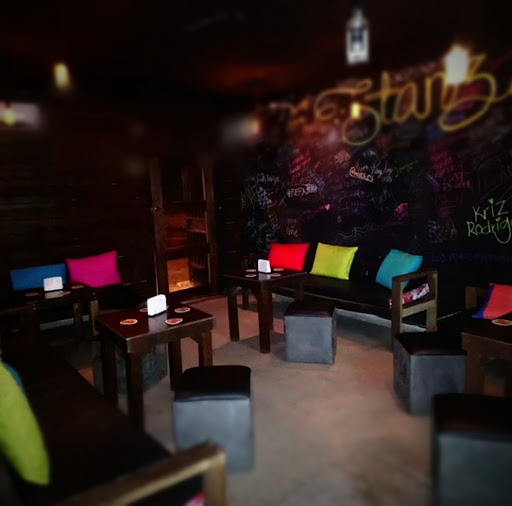 Stanza Bar & Lounge