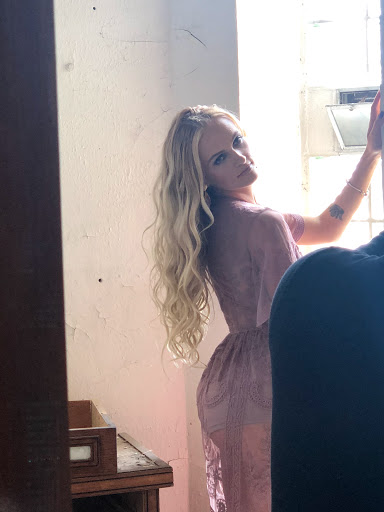 Beauty Salon «Mint Salon», reviews and photos, 827 S State St, Lockport, IL 60441, USA