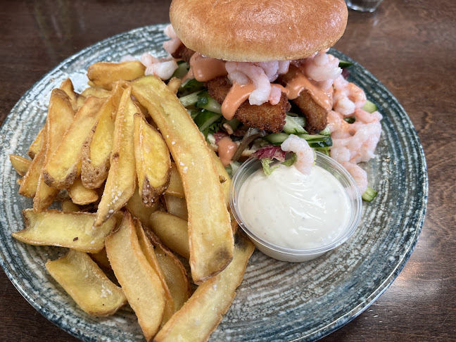 Kommentarer og anmeldelser af Fiskehallen - Den Røde Hal