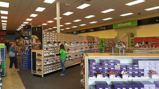 Shoe Store «Shoe Carnival», reviews and photos, 4636 S Scatterfield Rd, Anderson, IN 46013, USA