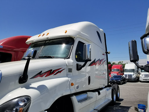 Sign Shop «LA Signs Plus», reviews and photos, 1427 Pacific Coast Hwy, Wilmington, CA 90744, USA