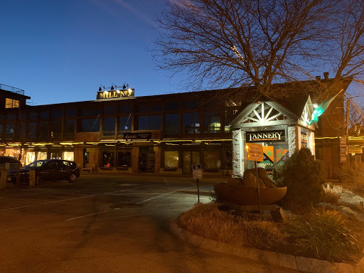 Shopping Mall «Tannery Shopping Center», reviews and photos, 50 Water St, Newburyport, MA 01950, USA