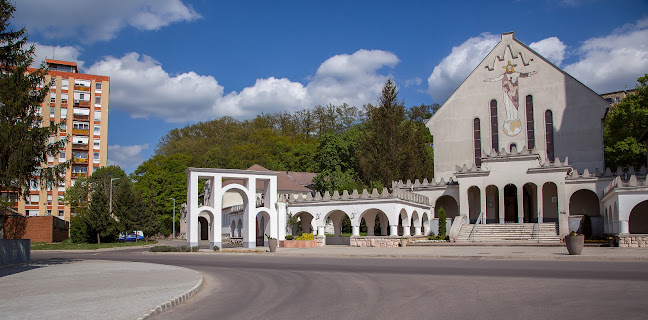 Szent Borbála-templom - Komló