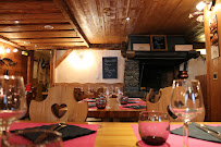 Atmosphère du Restaurant français La Casserole à Val-d'Isère - n°18