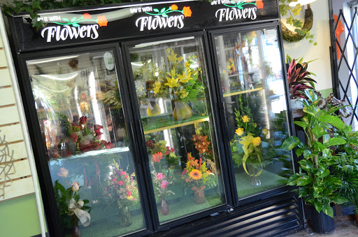 Florist «Flowers On The Avenue», reviews and photos, 1138 E 9th St, Muscatine, IA 52761, USA