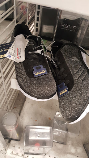 Clothing Store «Ross Dress for Less», reviews and photos, 7410 Alameda St, Huntington Park, CA 90255, USA