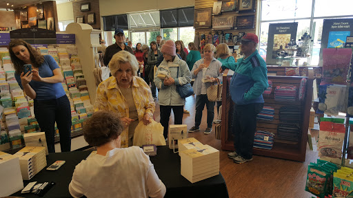 Book Store «LifeWay Christian Store», reviews and photos, 12551 Jefferson Ave, Newport News, VA 23602, USA