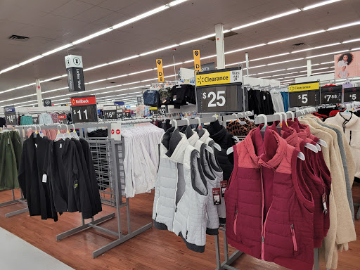 Department Store «Walmart Supercenter», reviews and photos, 9151 Quarry Bend Dr, Sandy, UT 84094, USA