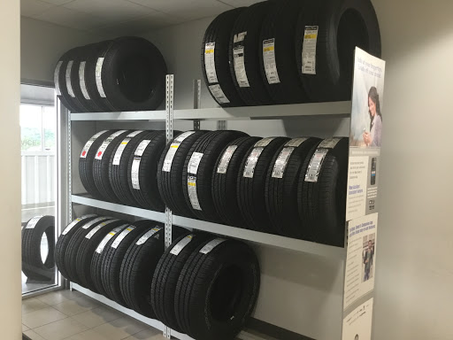 Chrysler Dealer «Auto Plaza Chrysler Dodge Jeep Ram De Soto», reviews and photos, 12830 MO-21, De Soto, MO 63020, USA