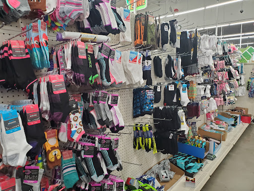 Dollar Store «Dollar Tree», reviews and photos, 1207 New Brunswick Ave, Phillipsburg, NJ 08865, USA