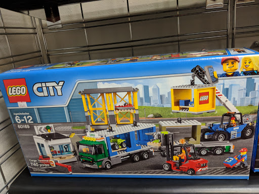 Toy Store «Bricks & Minifigs Portland», reviews and photos, 3040 NE Sandy Blvd, Portland, OR 97232, USA