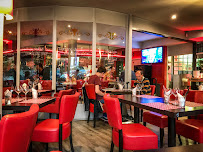 Atmosphère du Restaurant français Le Div Café à Divonne-les-Bains - n°14