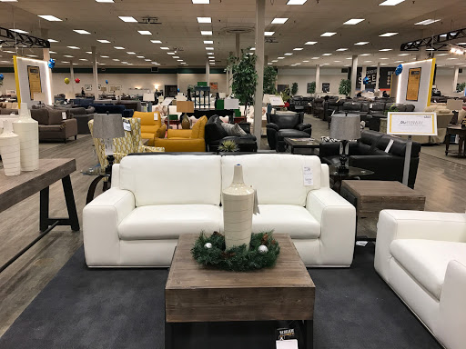 Furniture Store «The Dump Furniture Outlet», reviews and photos, 801 N Military Hwy, Norfolk, VA 23502, USA