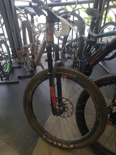 Bicycle Store «Papa Wheelie Bicycles», reviews and photos, 6949 Chapman Ave, Garden Grove, CA 92845, USA
