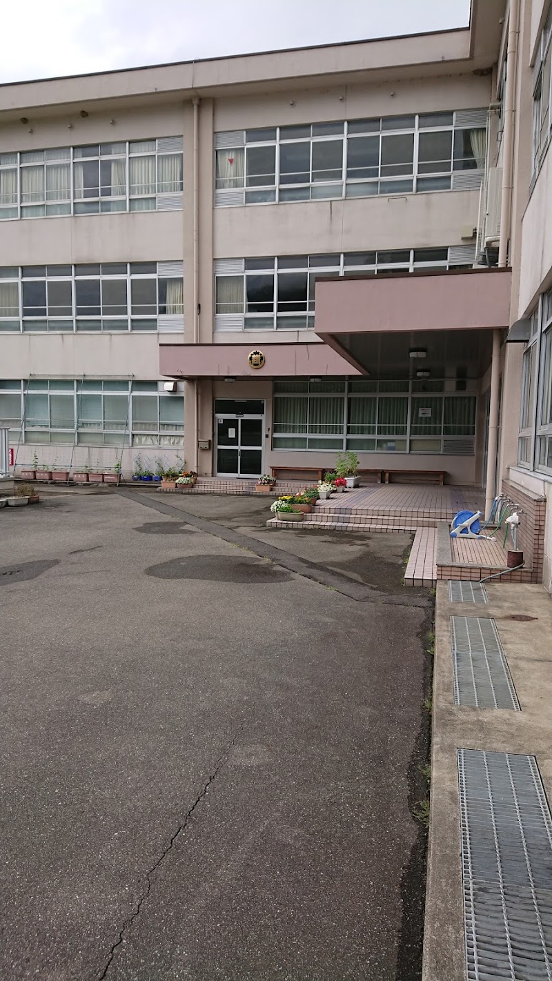 福井市越廼小学校
