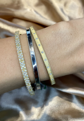 Jewelry Store «Dennis Jewelry», reviews and photos, 14701 San Pedro Ave, San Antonio, TX 78232, USA