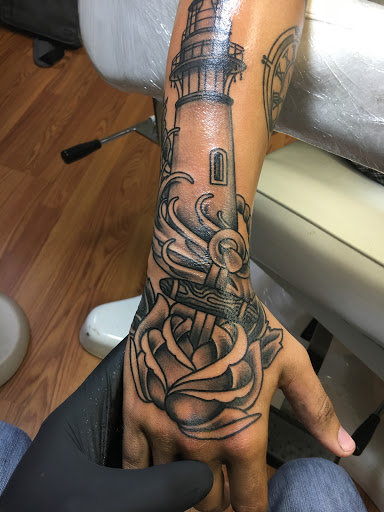 Tattoo Shop «Ink Well», reviews and photos, 1508 Pennsylvania Ave, Weirton, WV 26062, USA