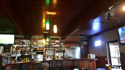 Licari's Bar & Grill
