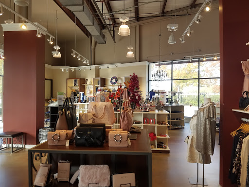 Fashion Accessories Store «Charming Charlie», reviews and photos, 6535 Youree Dr Suite 301, Shreveport, LA 71105, USA