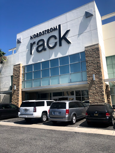 Department Store «Nordstrom Rack», reviews and photos, 3363 E Foothill Blvd, Pasadena, CA 91107, USA