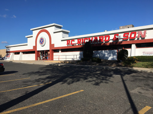 Appliance Store «P.C. Richard & Son», reviews and photos, 2095 Expy Drive N, Hauppauge, NY 11788, USA