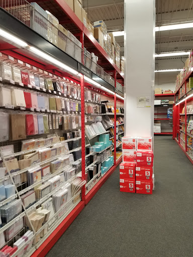 Office Supply Store «Staples», reviews and photos, 209-34 Northern Blvd, Bayside, NY 11361, USA