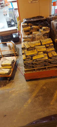 Home Improvement Store «The Home Depot», reviews and photos, 2630 Wilma Rudolph Blvd, Clarksville, TN 37040, USA